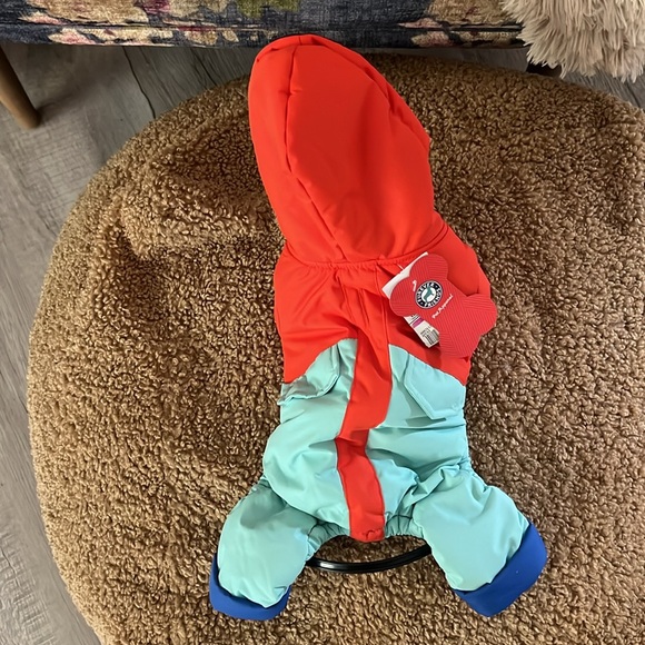 XS Pet Snowsuit- BNWT - Picture 2 of 5